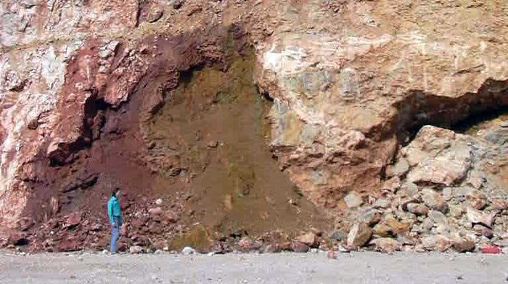 OLD NATIONAL HIGHWAY ATHENS-THIVES, SECTION: MANDRA-ERITHRES GREECE